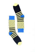 Load image into Gallery viewer, Men&#39;s Butter Dot Stripe Socks