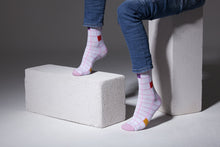 Load image into Gallery viewer, Men&#39;s Pink Square Socks