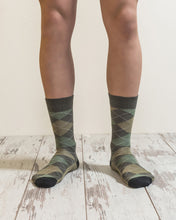 Load image into Gallery viewer, Men&#39;s Sage Argyle Socks
