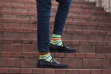 Load image into Gallery viewer, Men&#39;s Lime Stripe Socks