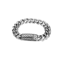 Load image into Gallery viewer, Chunky Curb Chain Bracelet