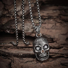 Load image into Gallery viewer, Skull Pendant Necklace